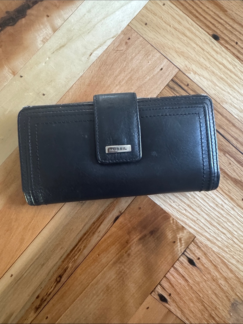 Fossil Black Leather Snap Wallet with Metal Logo